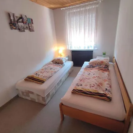 In - Balaton 50631 Апартаменты