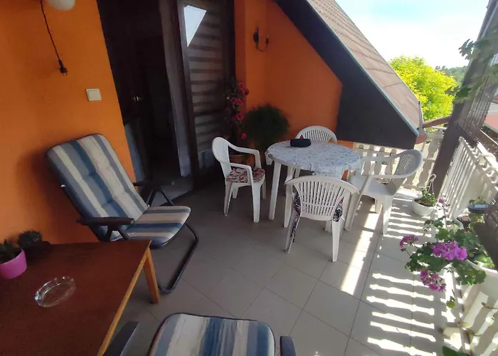 In - Balaton 50631 Siofok